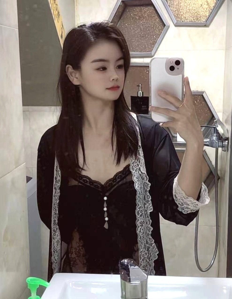 江苏 苏州 编号：786084 (点击复制)
➡️ 