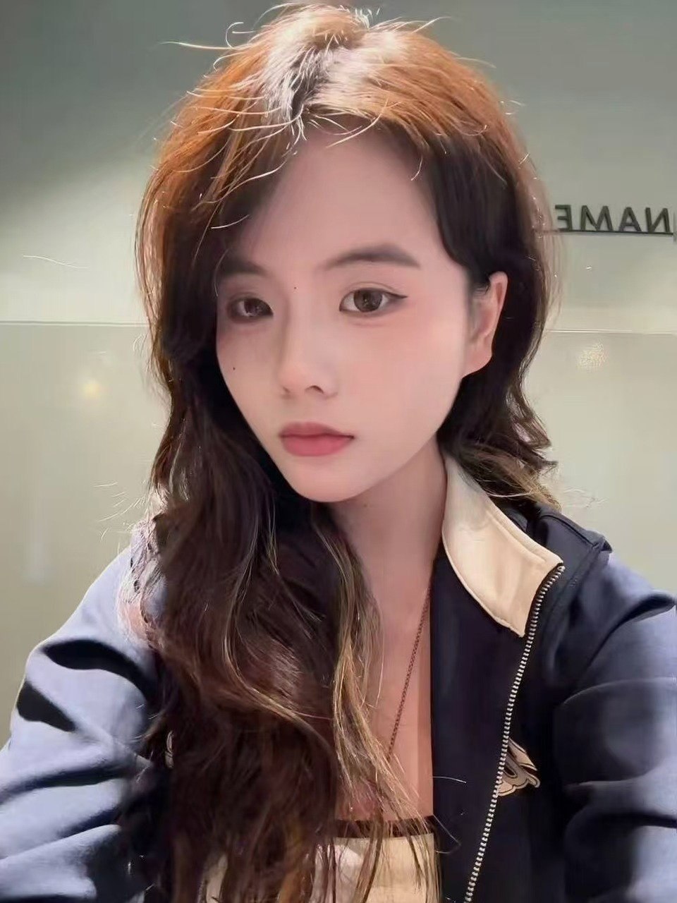 江苏 扬州 编号：260234 (点击复制)
➡️ 