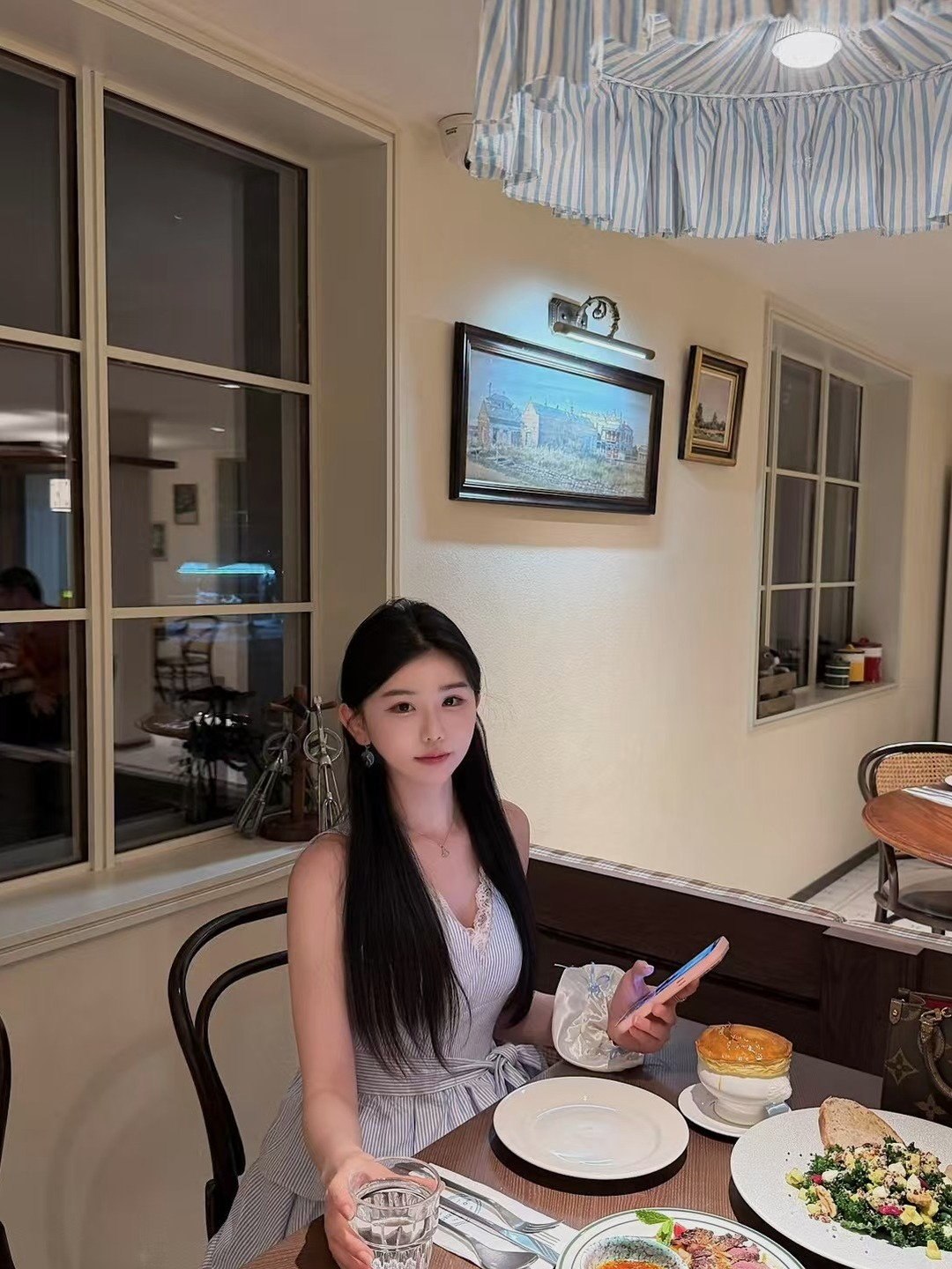江苏 南京 编号：581719 (点击复制)
➡️ 