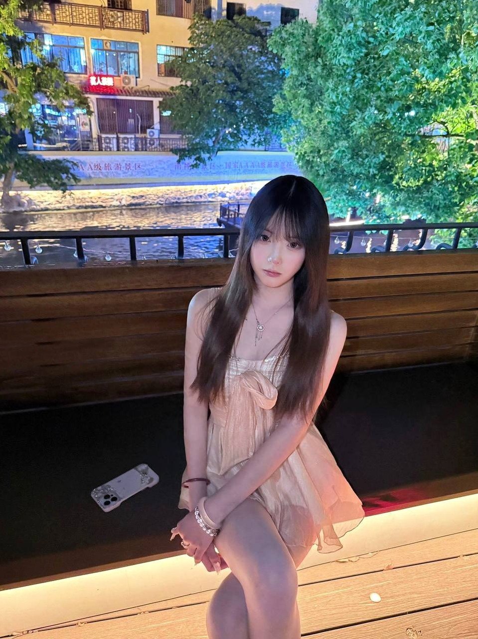 江苏 无锡 编号：229210 (点击复制)
➡️ 