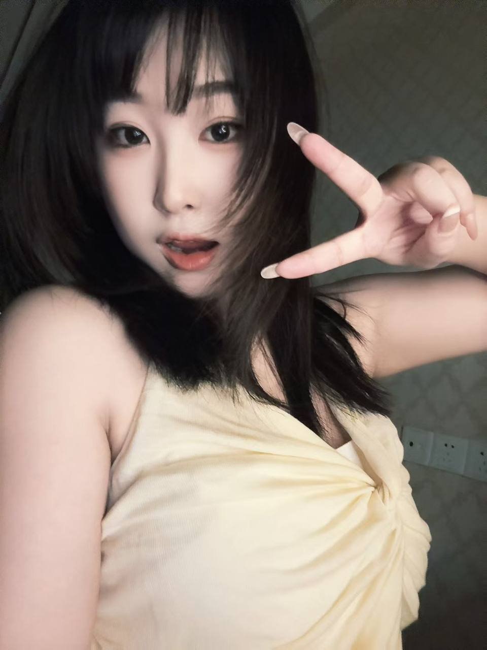 江苏 苏州 编号：493293 (点击复制)
➡️ 