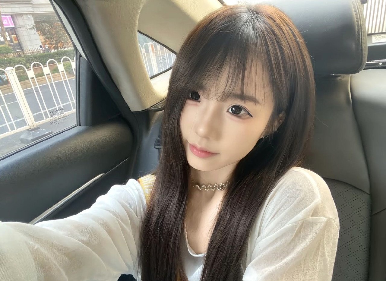 江苏 南京 编号：329693 (点击复制)
➡️ 