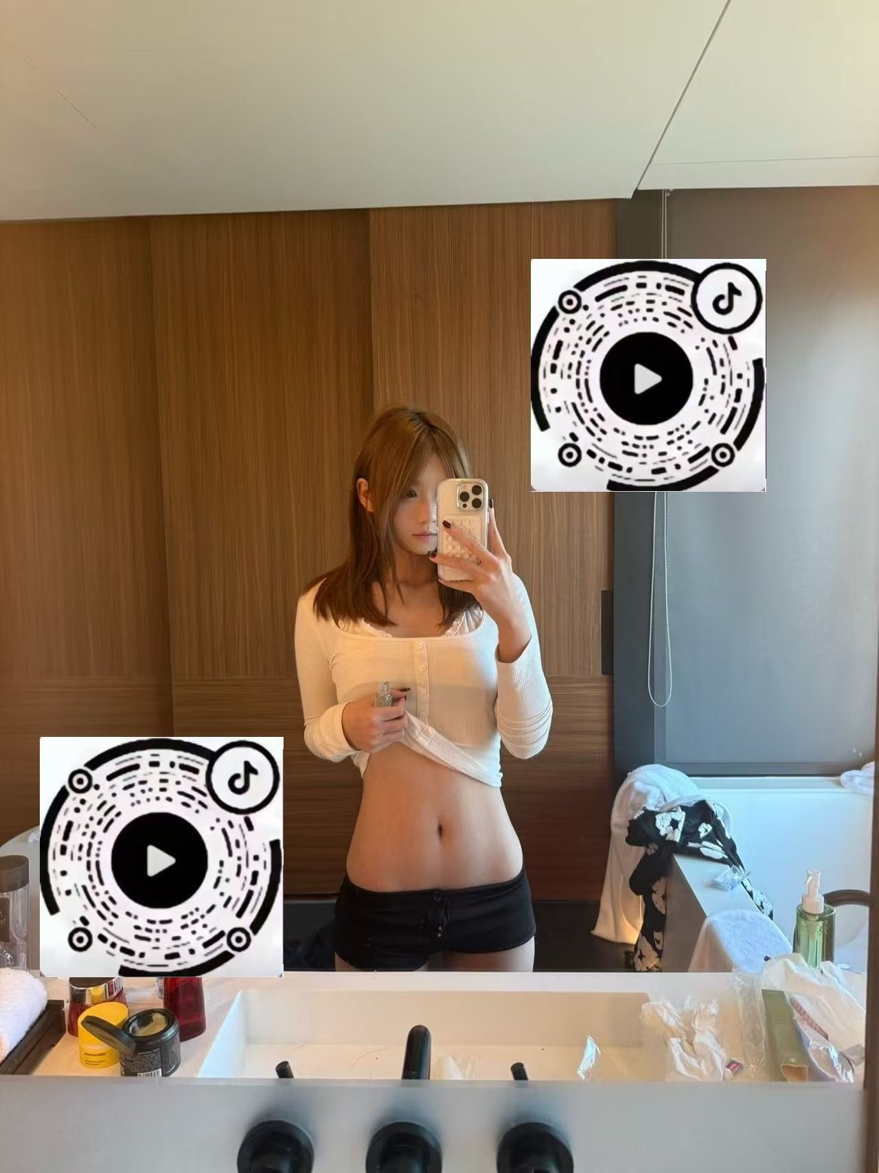 江苏 南京 编号：098075 (点击复制)
➡️ 