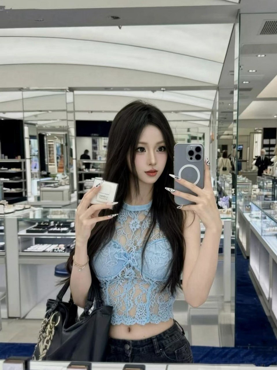 江苏 南京 编号：685988 (点击复制)
➡️ 