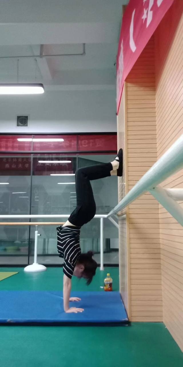 江苏 南京 编号：598616 (点击复制)
➡️ 