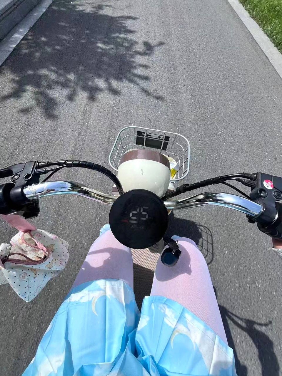 江苏 淮安 编号：190670 (点击复制)
➡️ 