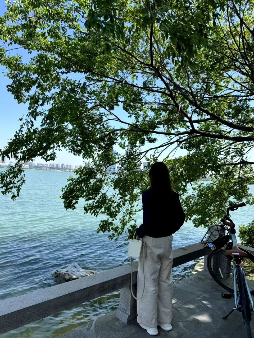 江苏 南通 编号：090458 (点击复制)
➡️ 