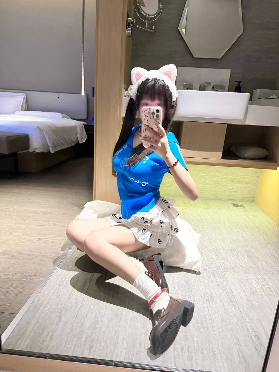 江苏 苏州 编号：087987 (点击复制)
➡️ 