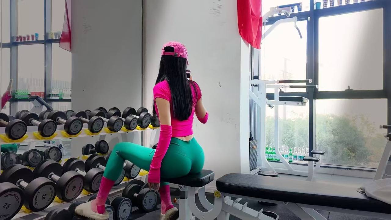江苏 无锡 编号：462633 (点击复制)
➡️ 