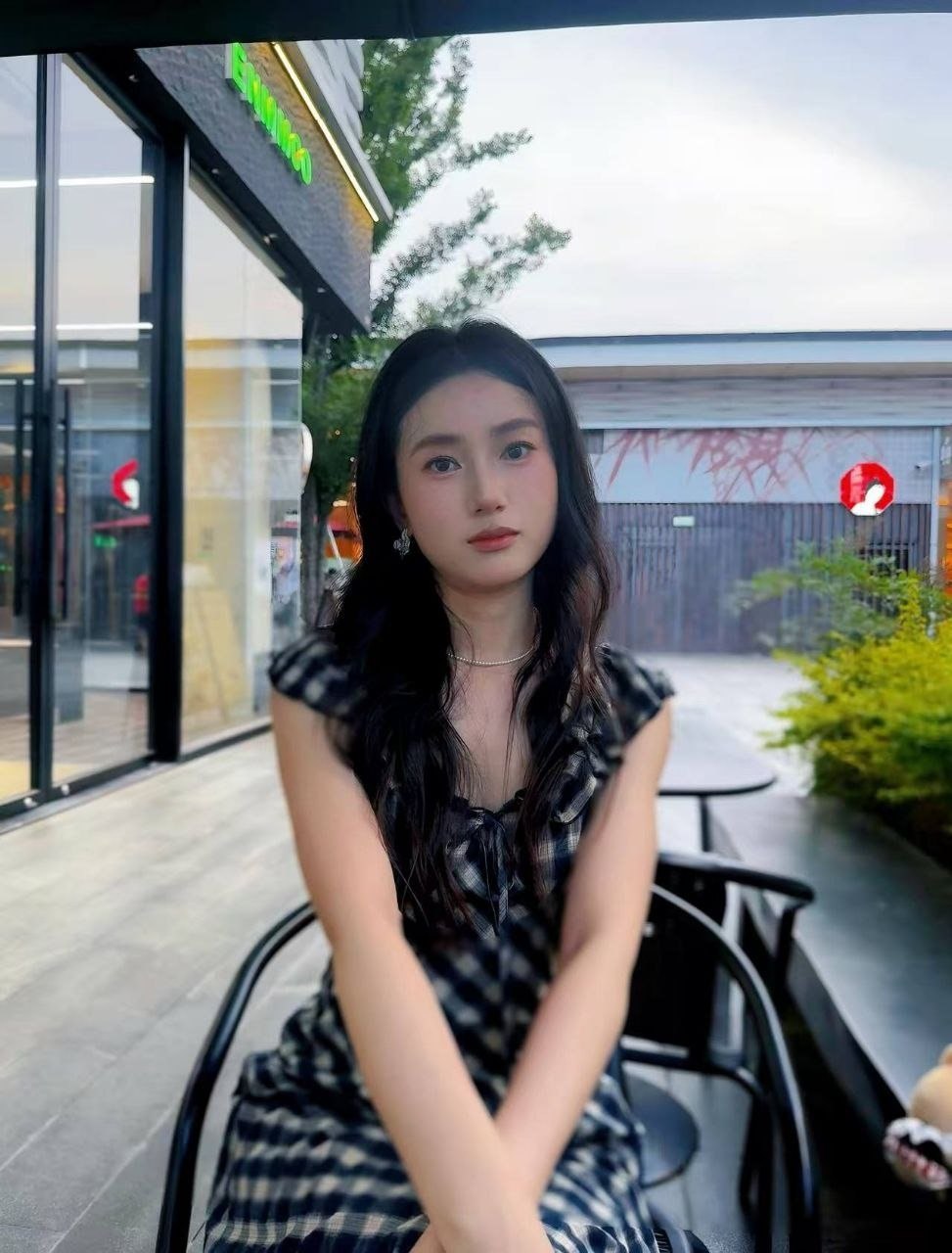 江苏 苏州 编号：963073 (点击复制)
➡️ 