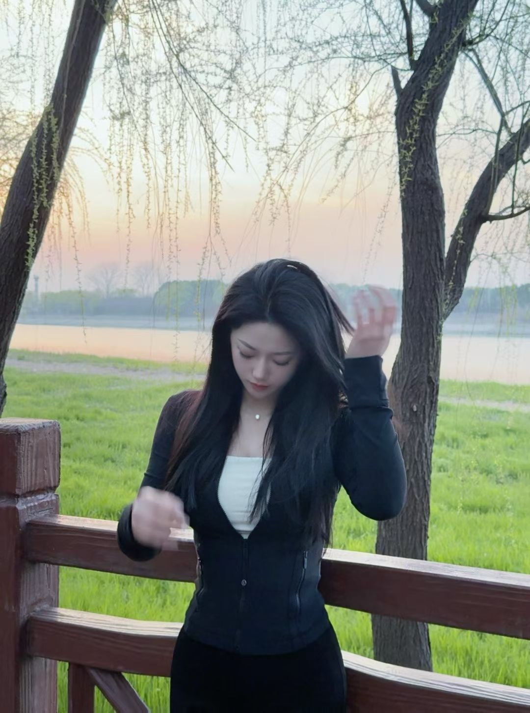 江苏 南京 编号：167544 (点击复制)
➡️ 