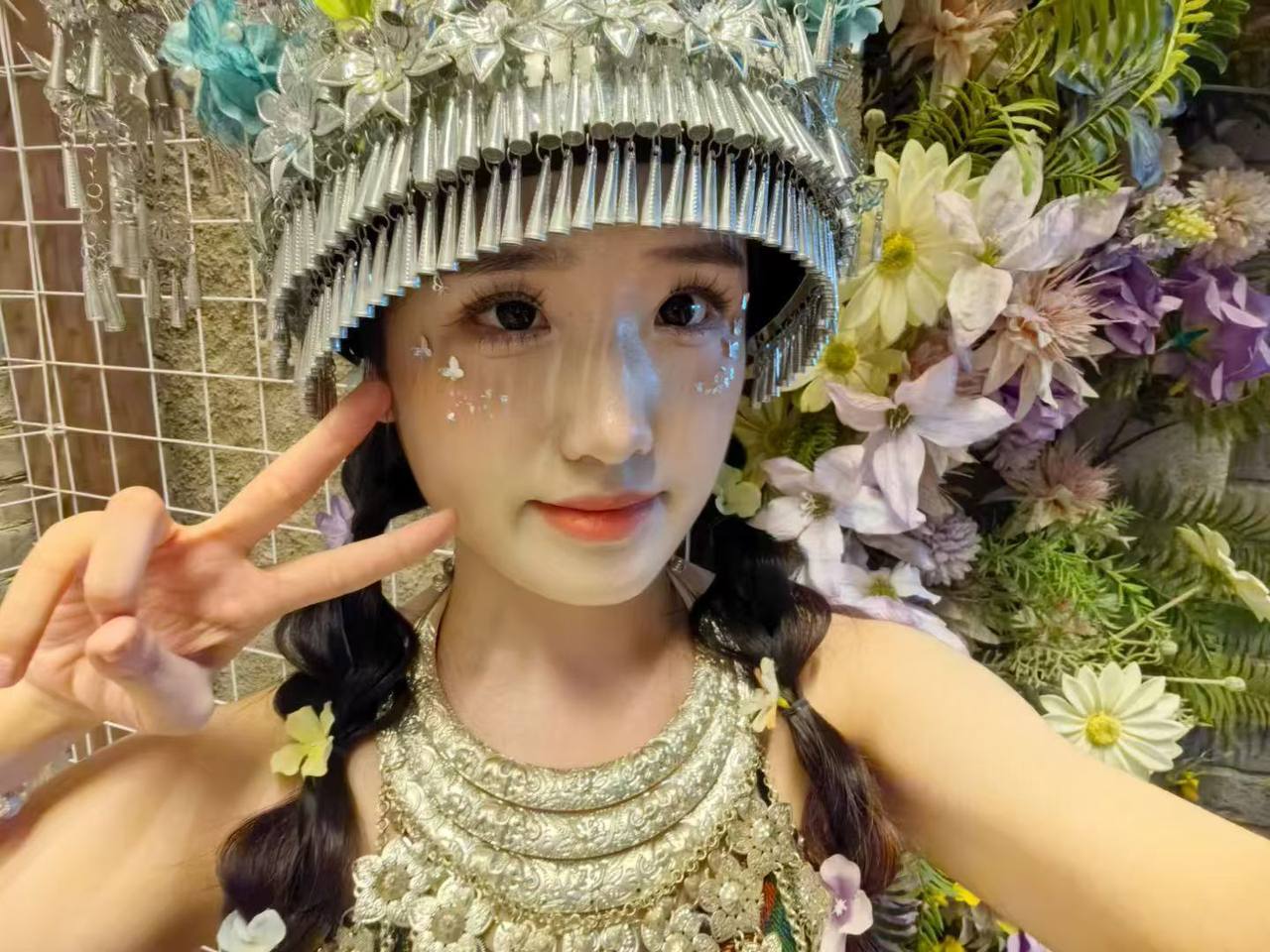 江苏 泰州 编号：125143 (点击复制)
➡️ 