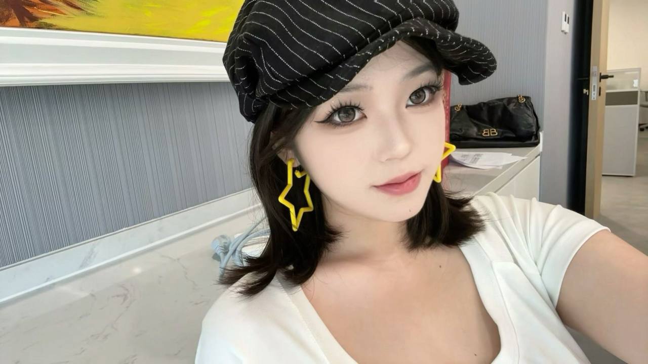 江苏 南京 编号：144575 (点击复制)
➡️ 