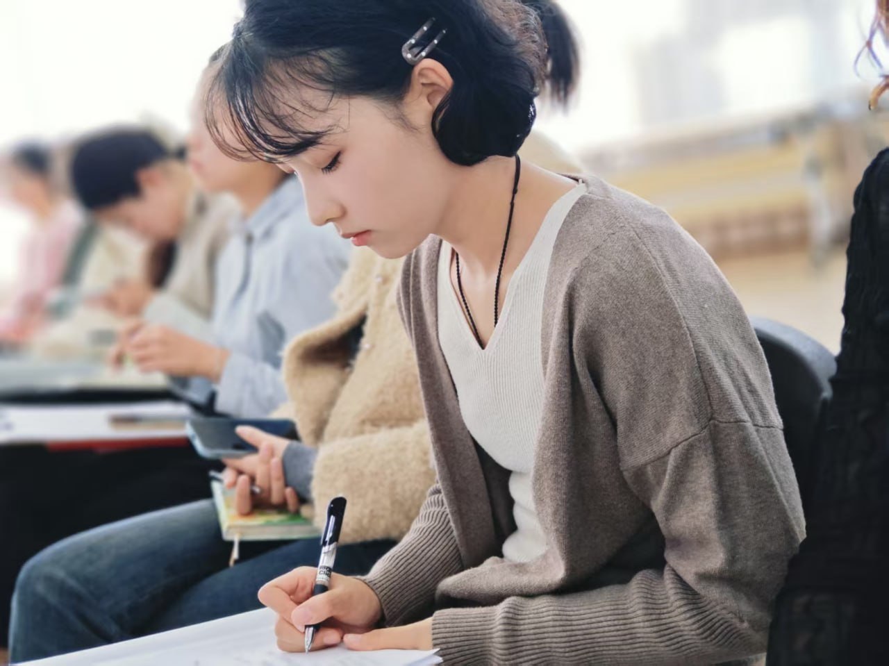 江苏 扬州 编号：325014 (点击复制)
➡️ 