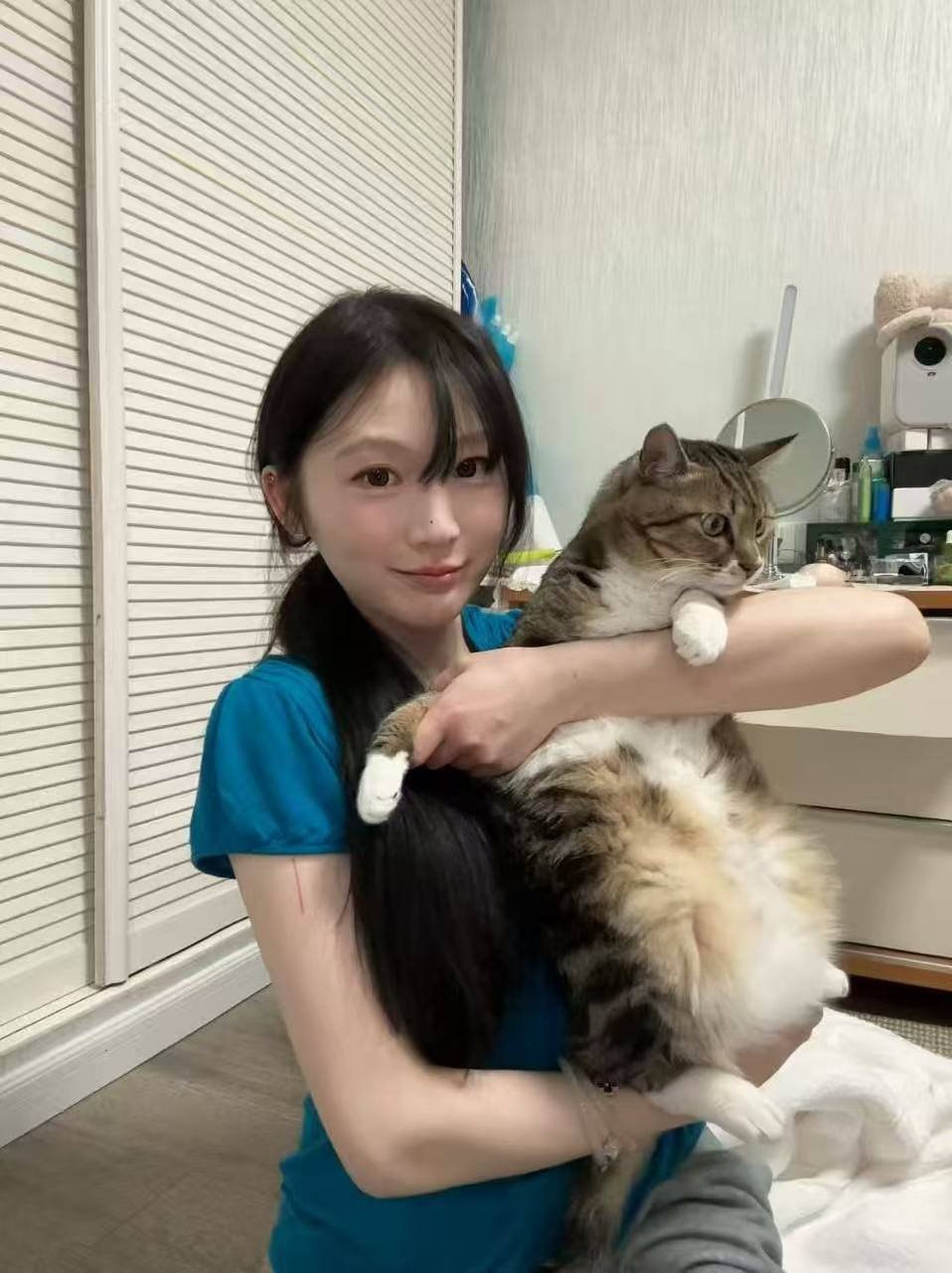 江苏 无锡 编号：015737 (点击复制)
➡️ 