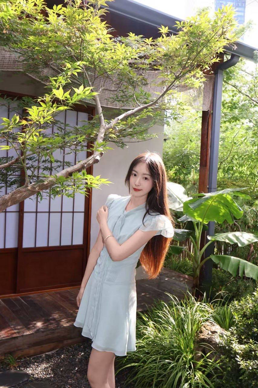 江苏 南京 编号：127944 (点击复制)
➡️ 