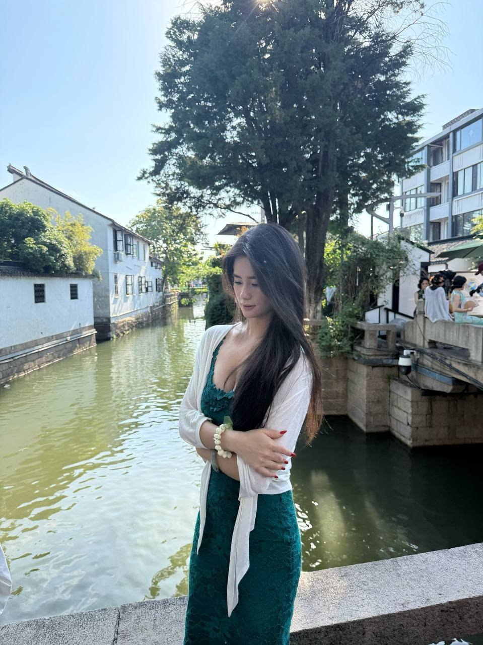 江苏 南京 编号：570942 (点击复制)
➡️ 