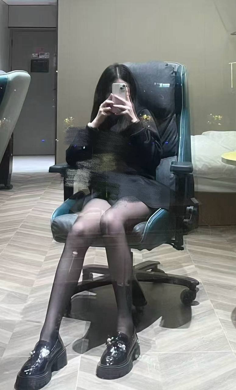 江苏 编号：699830 (点击复制)
➡️ 