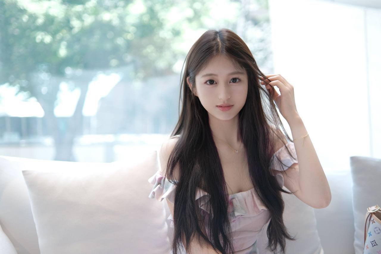 江苏 苏州 编号：271057 (点击复制)
➡️ 