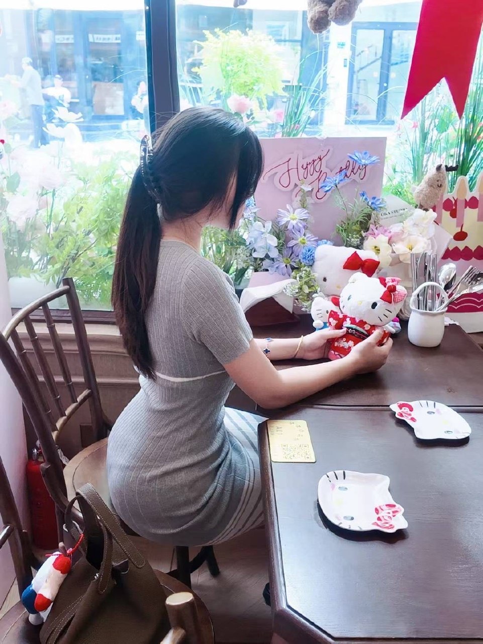 江苏 南京 编号： 324677 （260821）
