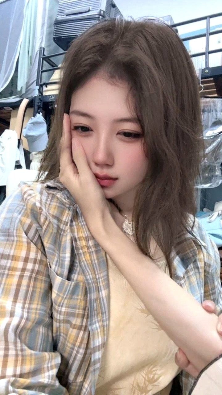 江苏 无锡 编号：646910 (点击复制)
➡️ 