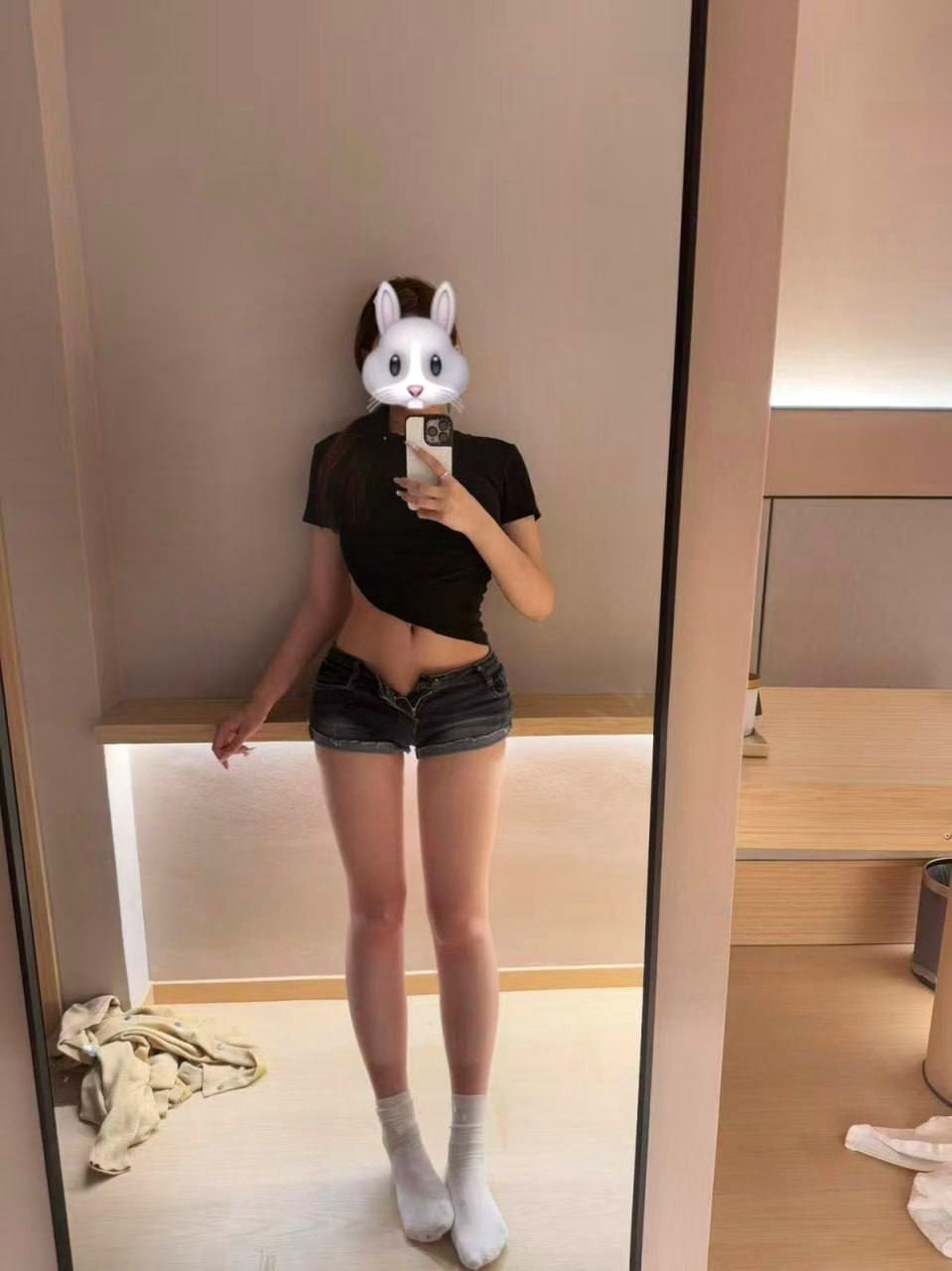 江苏 南通 编号：697778 (点击复制)
➡️ 