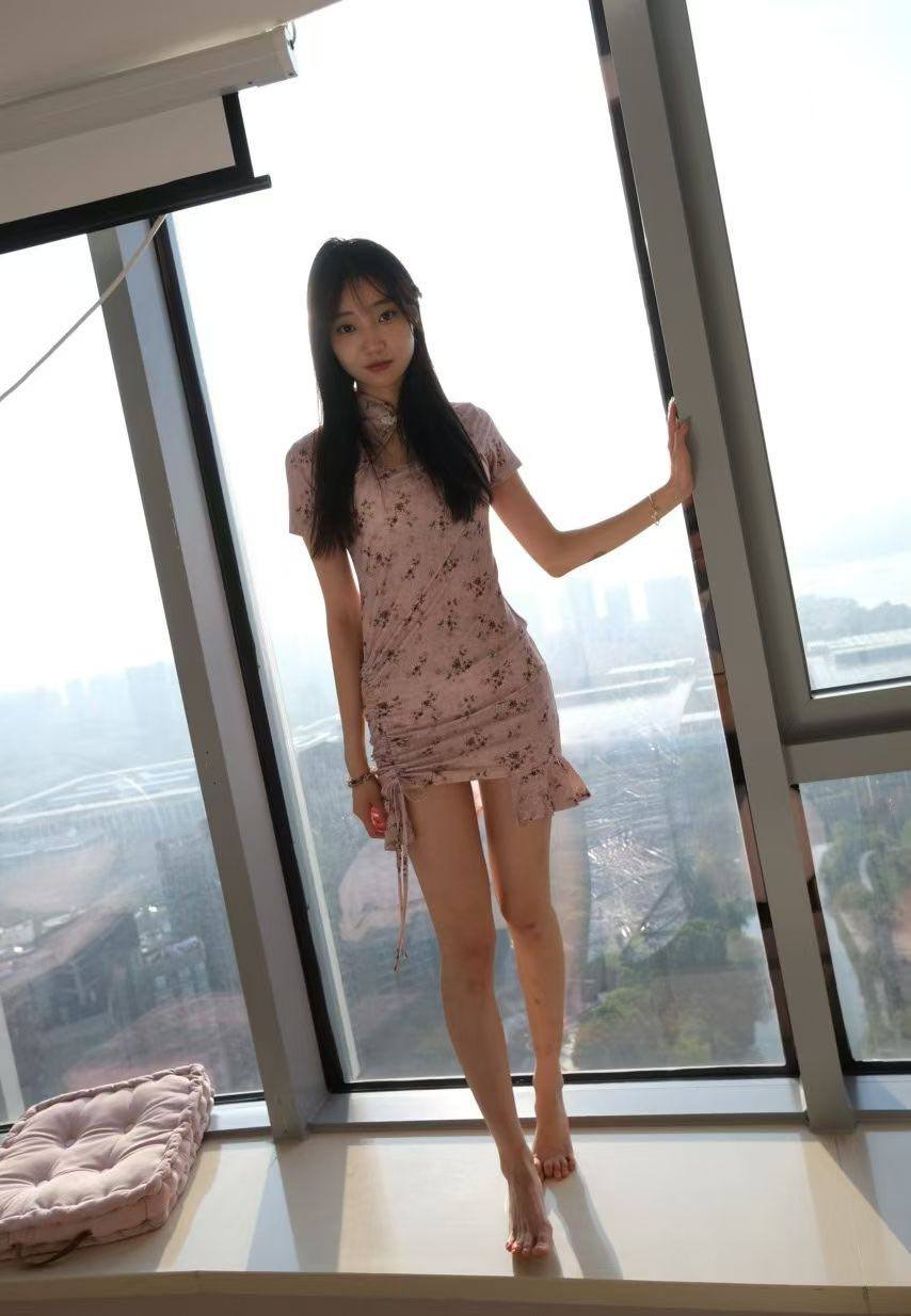 江苏 南京 编号：977935 (点击复制)
➡️ 