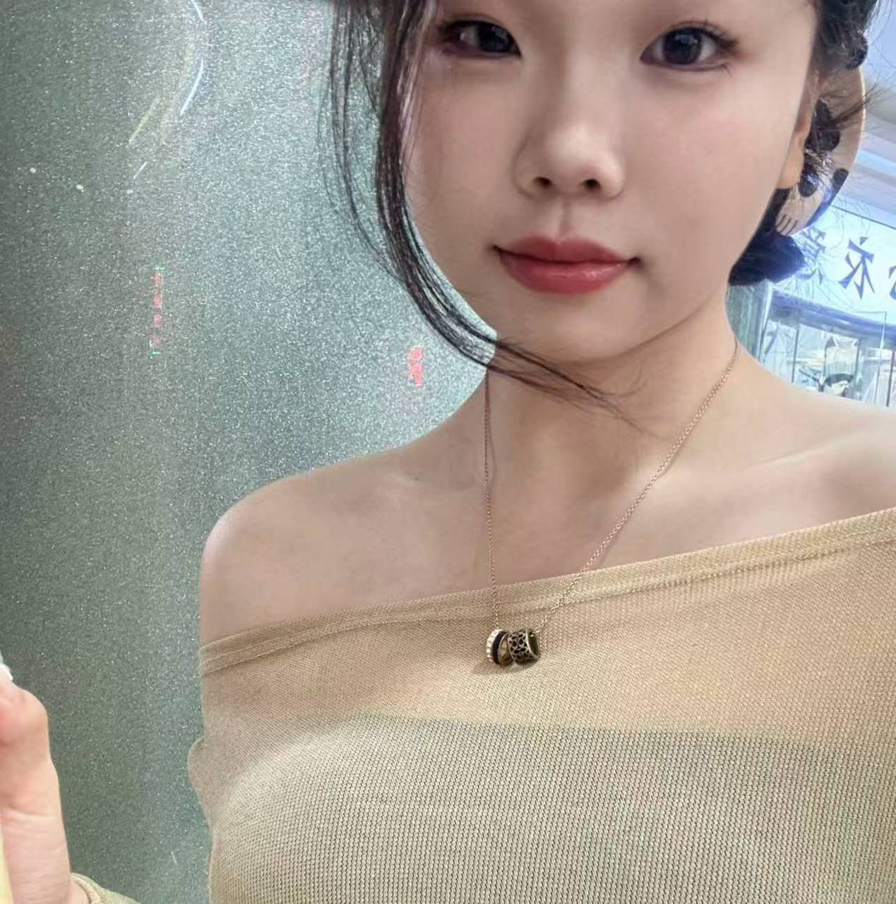 江西 赣州 编号：935739 (点击复制)
➡️ 
