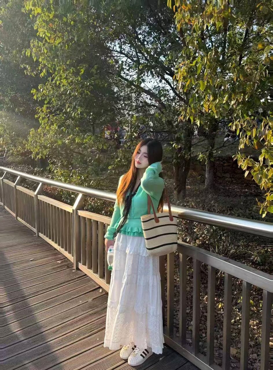 江西 南昌 编号：157915 (点击复制)
➡️ 