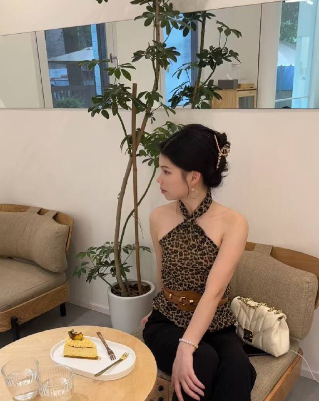 江西 南昌 编号：417141 (点击复制)
➡️ 