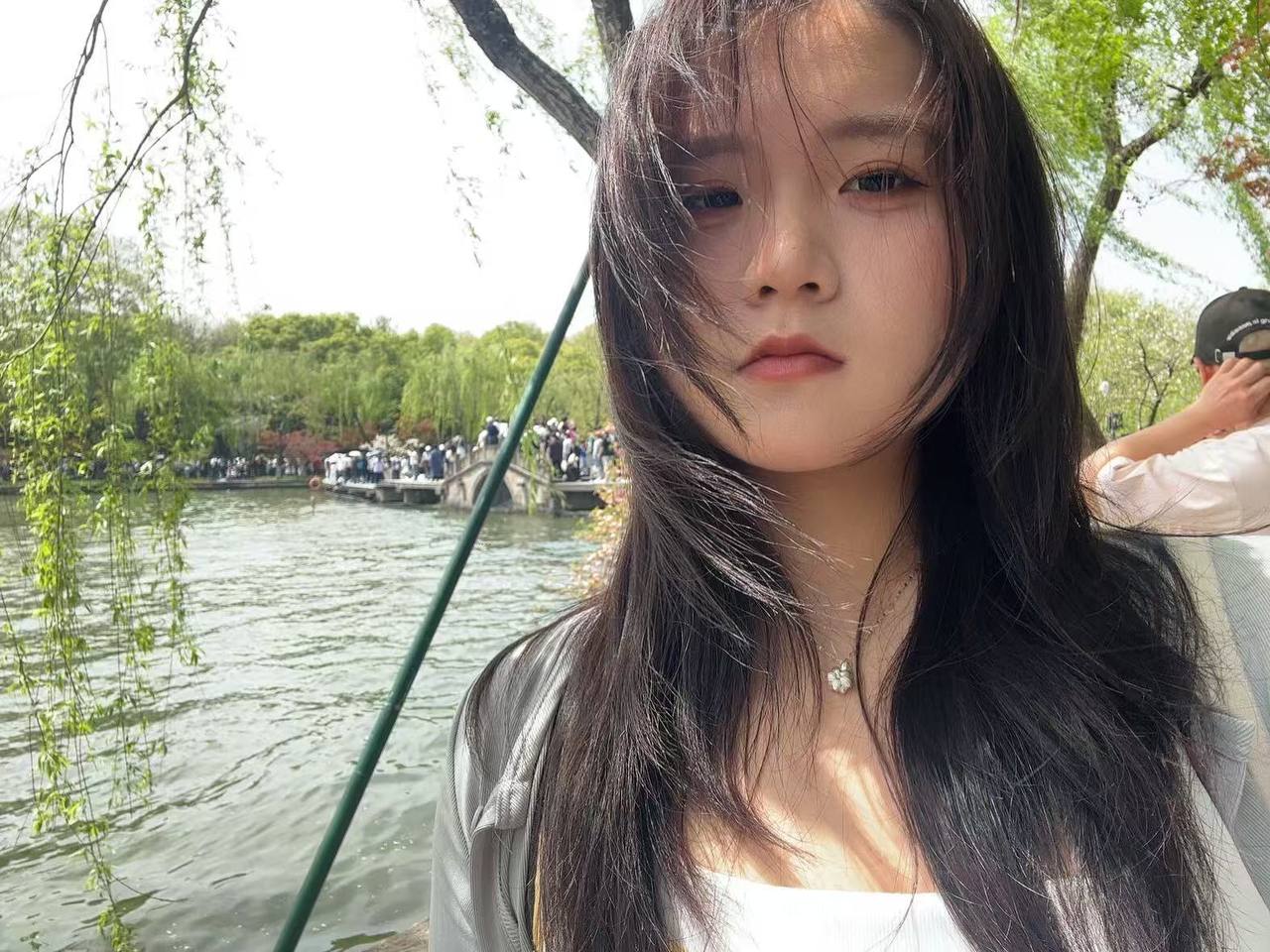 江西 上饶 编号：901588 (点击复制)
➡️ 