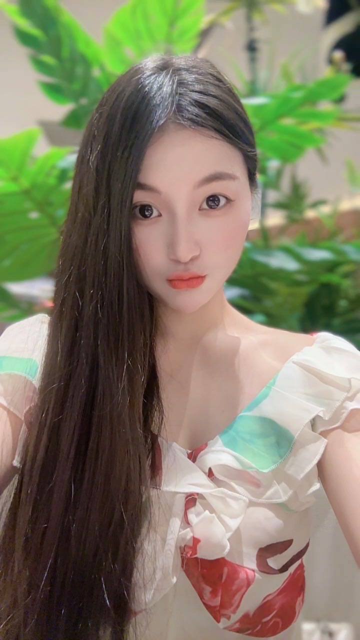 江西 南昌 编号：483312 (点击复制)
➡️ 