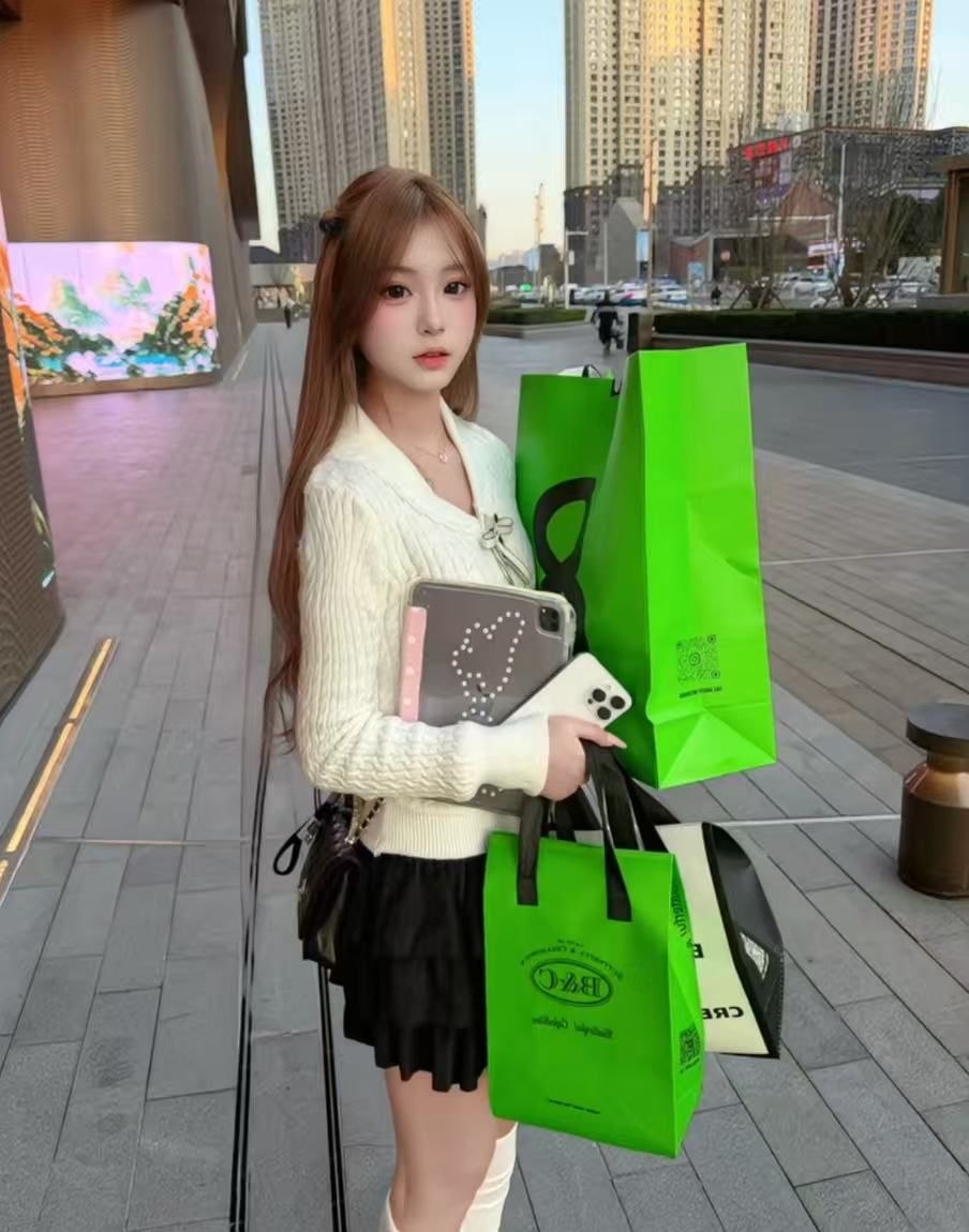 江西 南昌 编号：386272 (点击复制)
➡️ 
