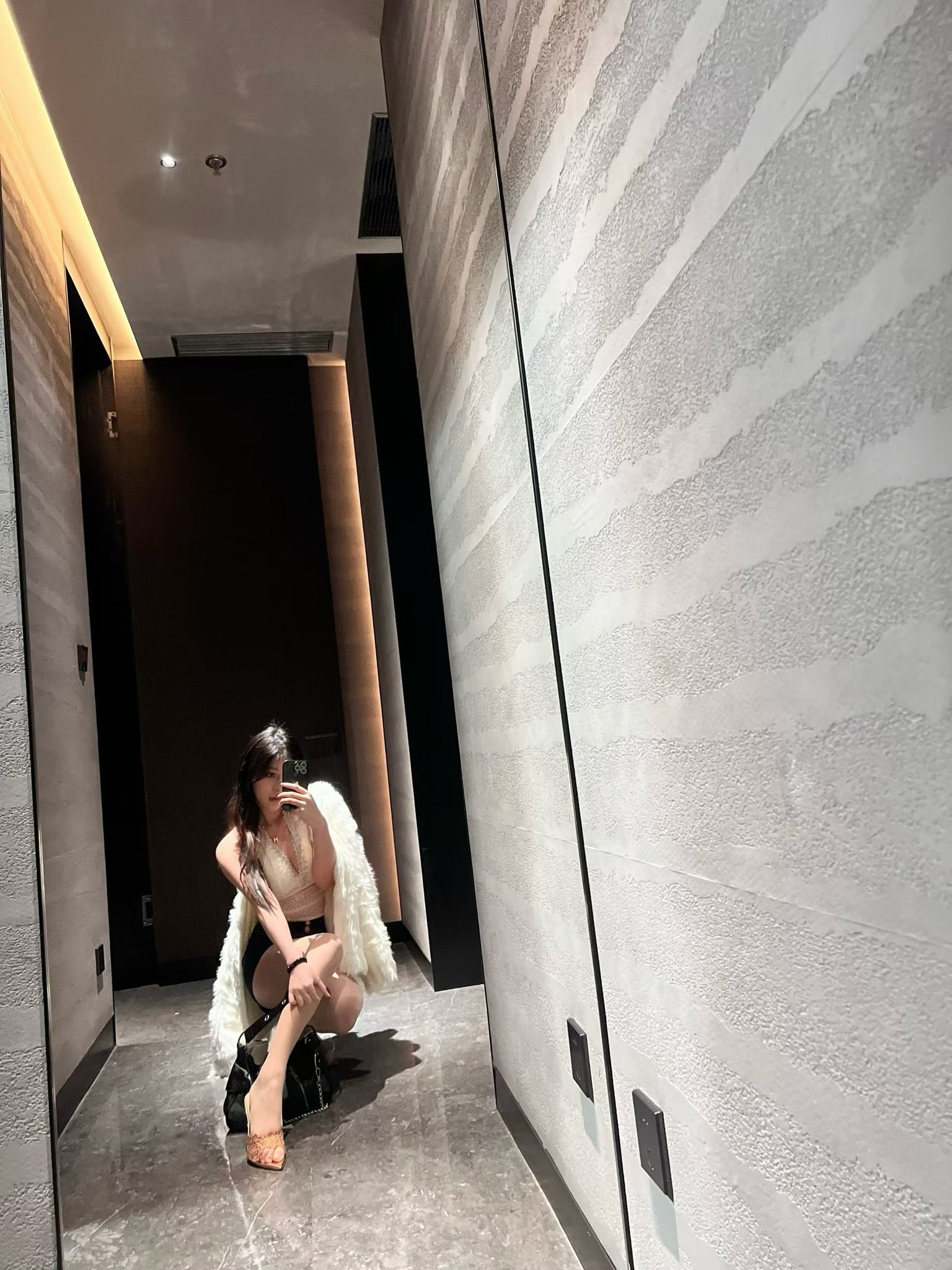 江西 南昌 编号：354191 (点击复制)
➡️ 
