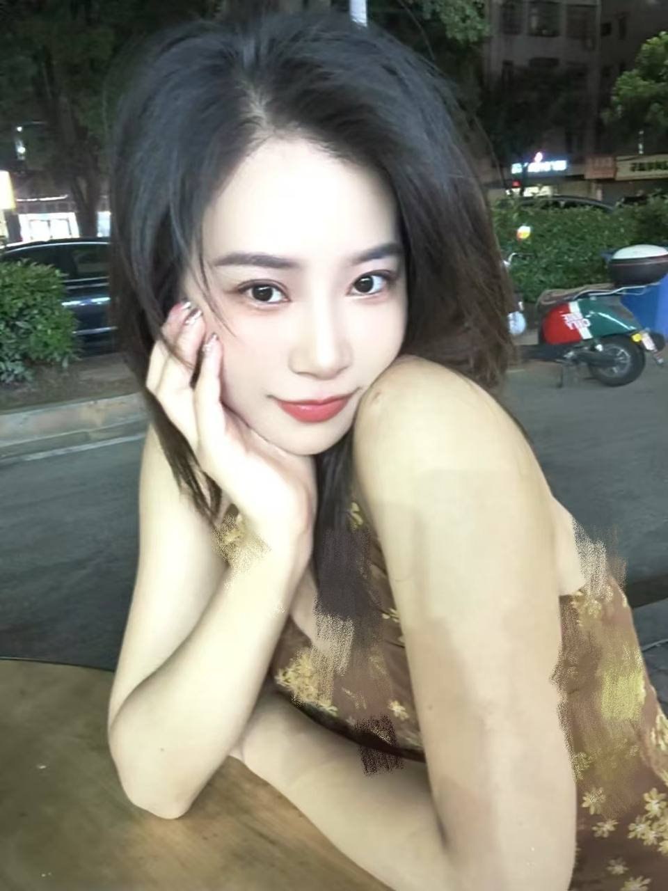 江西 南昌 编号：718688 (点击复制)
➡️ 