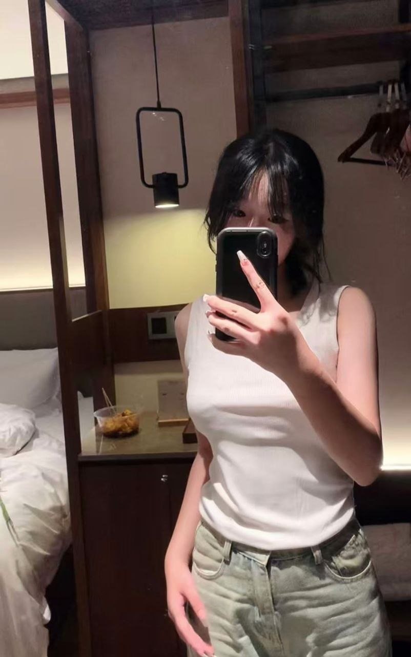江西 南昌 编号：776895 (点击复制)
➡️ 