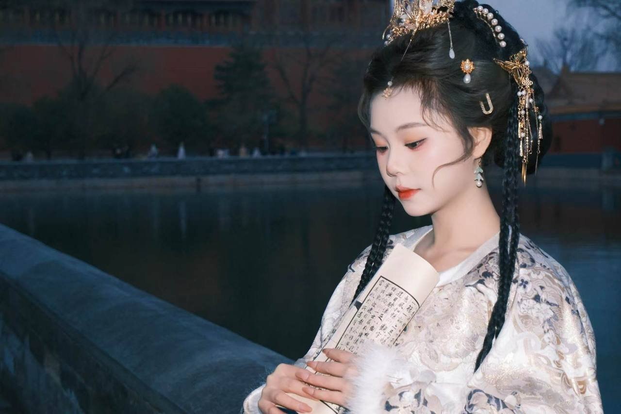 江西 南昌 编号：237516 (点击复制)
➡️ 