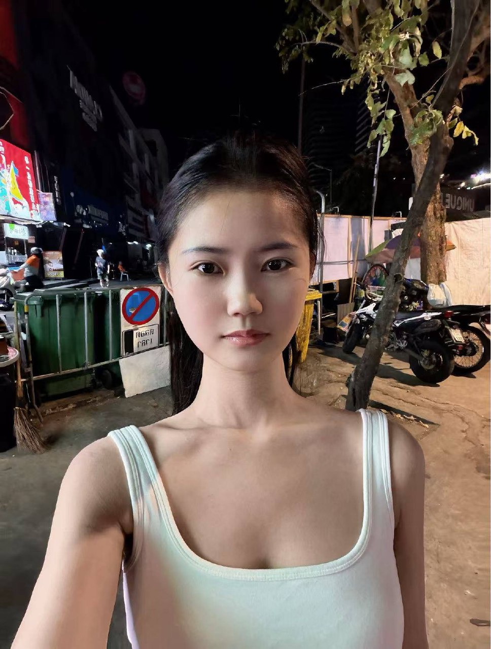 江西 赣州 编号：109929 (点击复制)
➡️ 