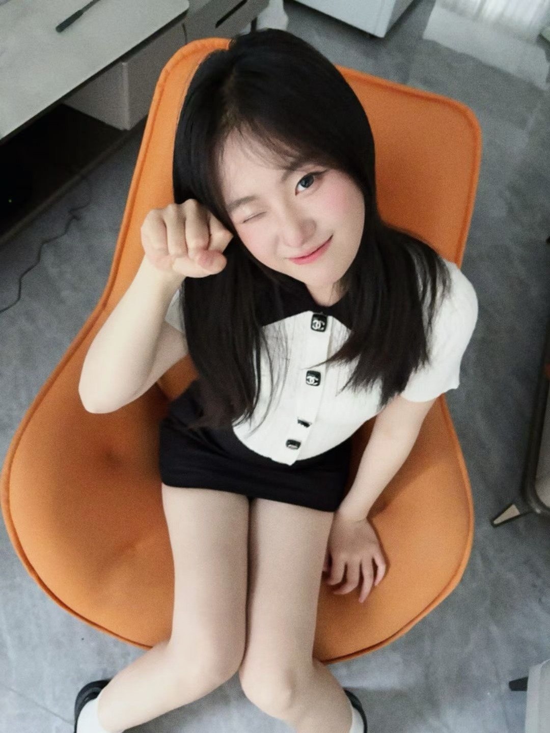 江西 九江 编号：527976 (点击复制)
➡️ 