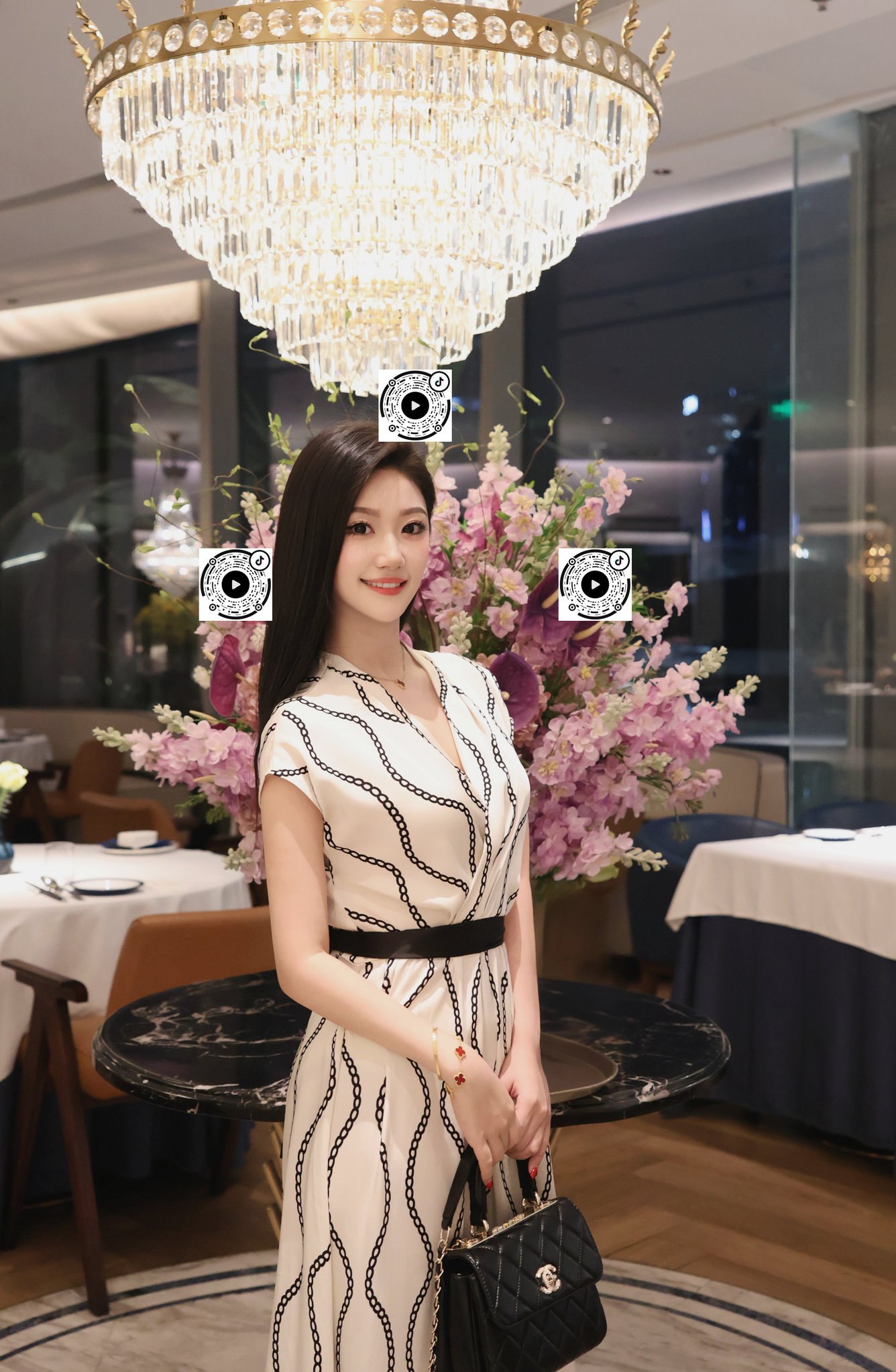江西 南昌 编号：869991 (点击复制)
➡️ 
