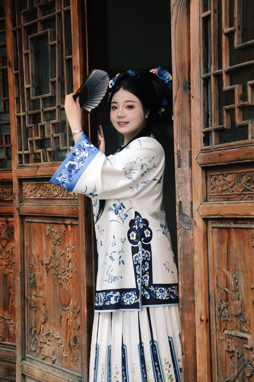 辽宁 编号：084359 (点击复制)
➡️ 