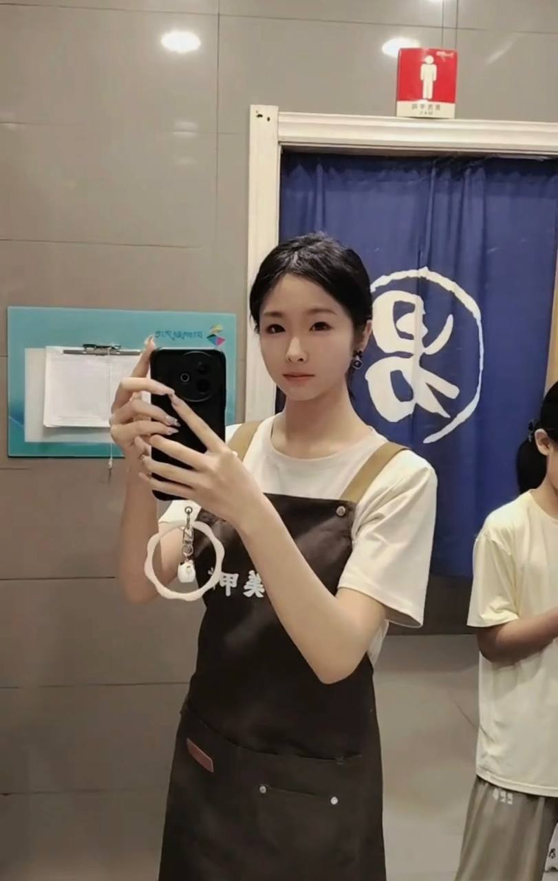 辽宁 丹东 编号：113678 (点击复制)
➡️ 