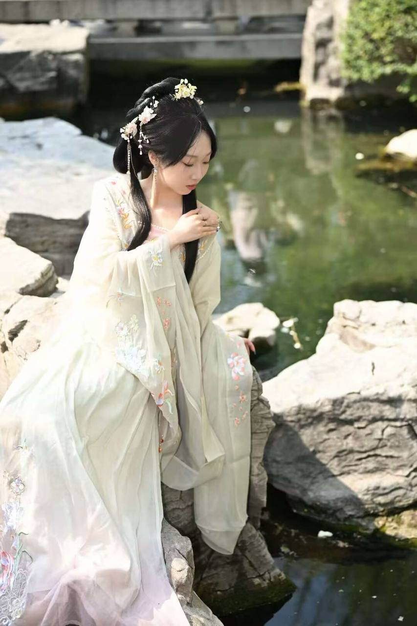 辽宁 沈阳 编号：591472 (点击复制)
➡️ 