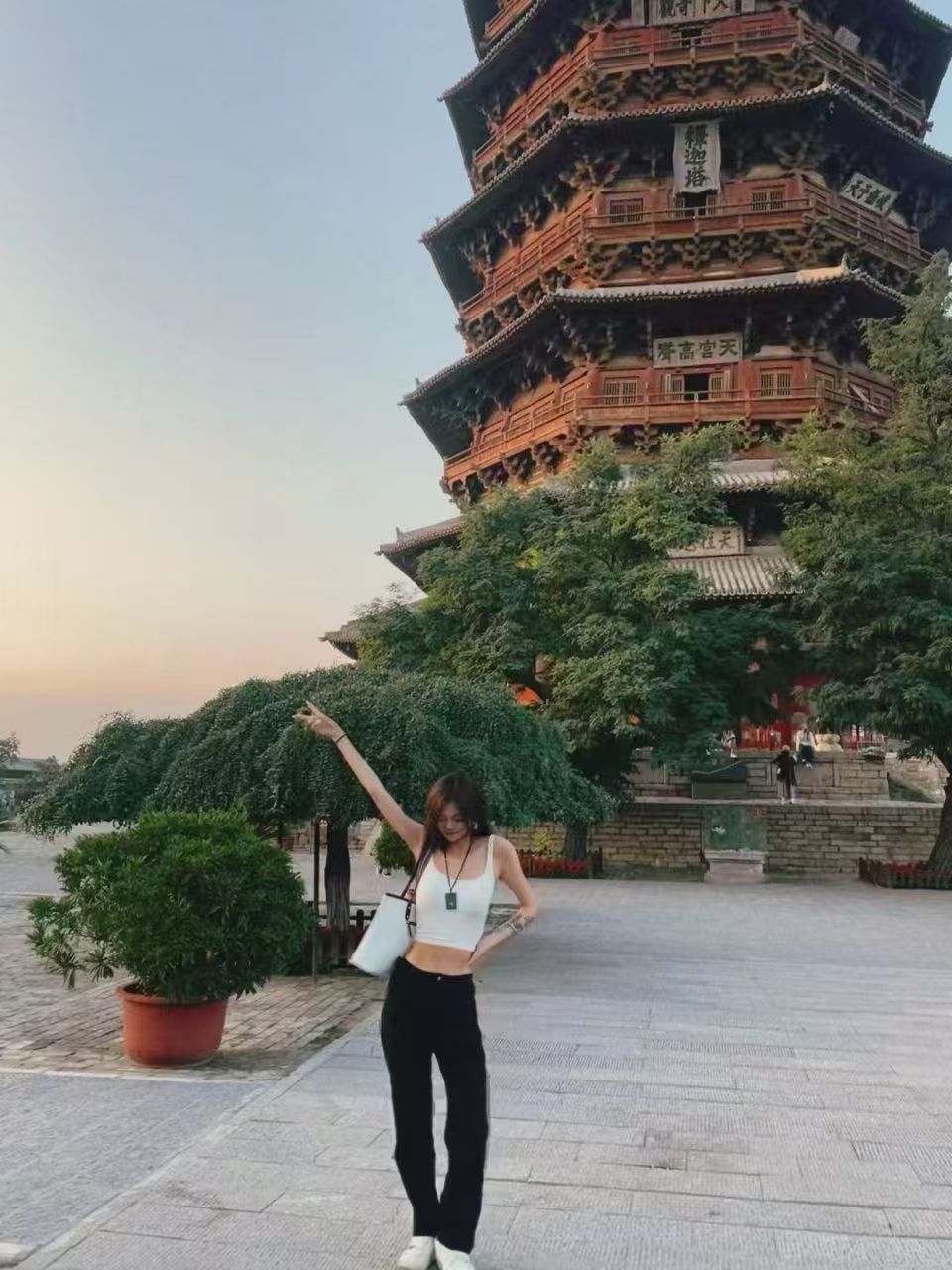 内蒙 呼和浩特 编号：514301 (点击复制)
➡️ 