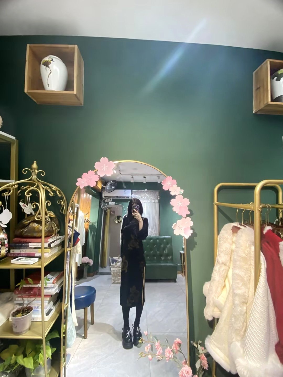 内蒙 呼和浩特 编号：614094 (点击复制)
➡️ 