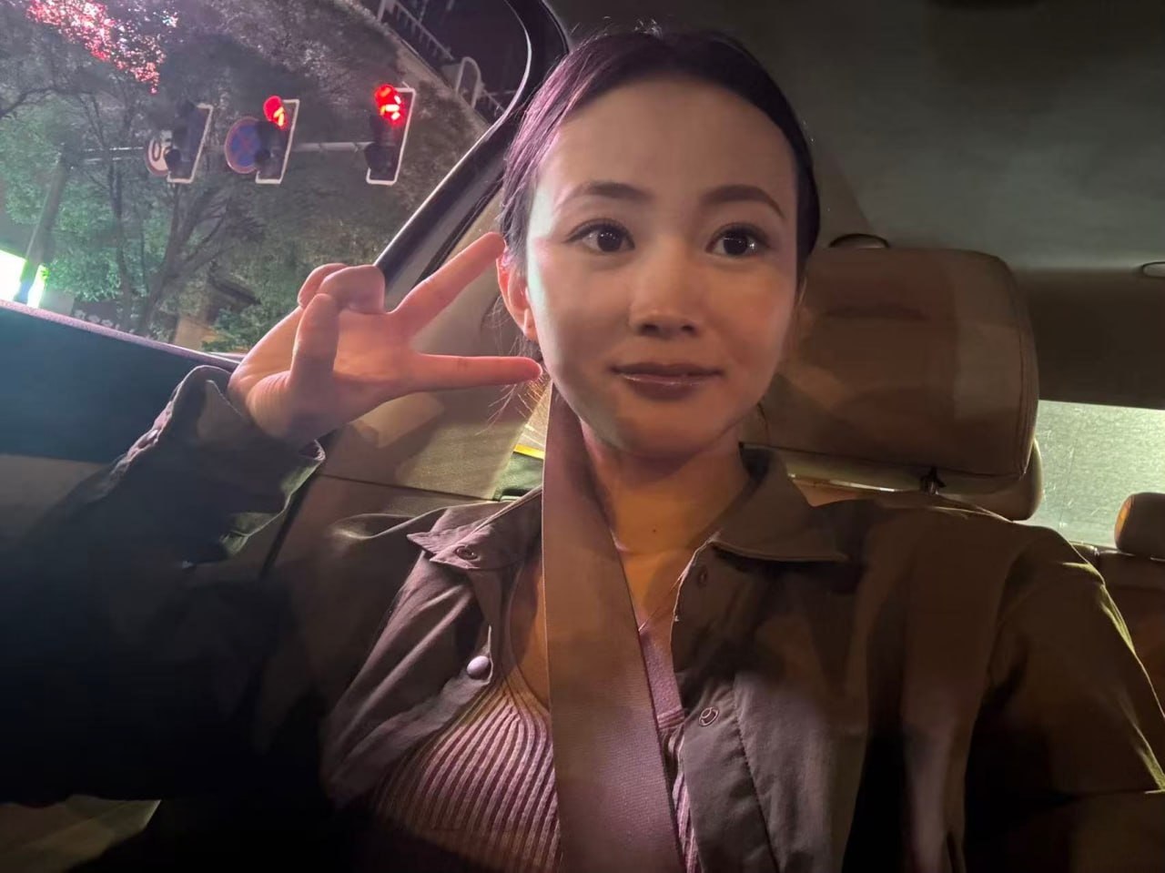 内蒙 呼和浩特 编号：555165 (点击复制)
➡️ 