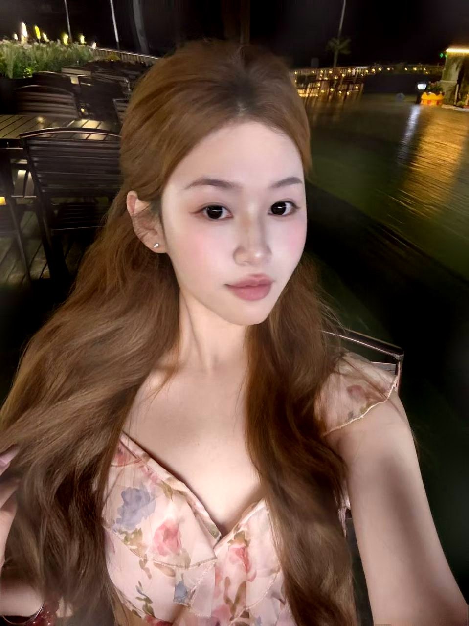 内蒙 呼和浩特 编号：233572 (点击复制)
➡️ 