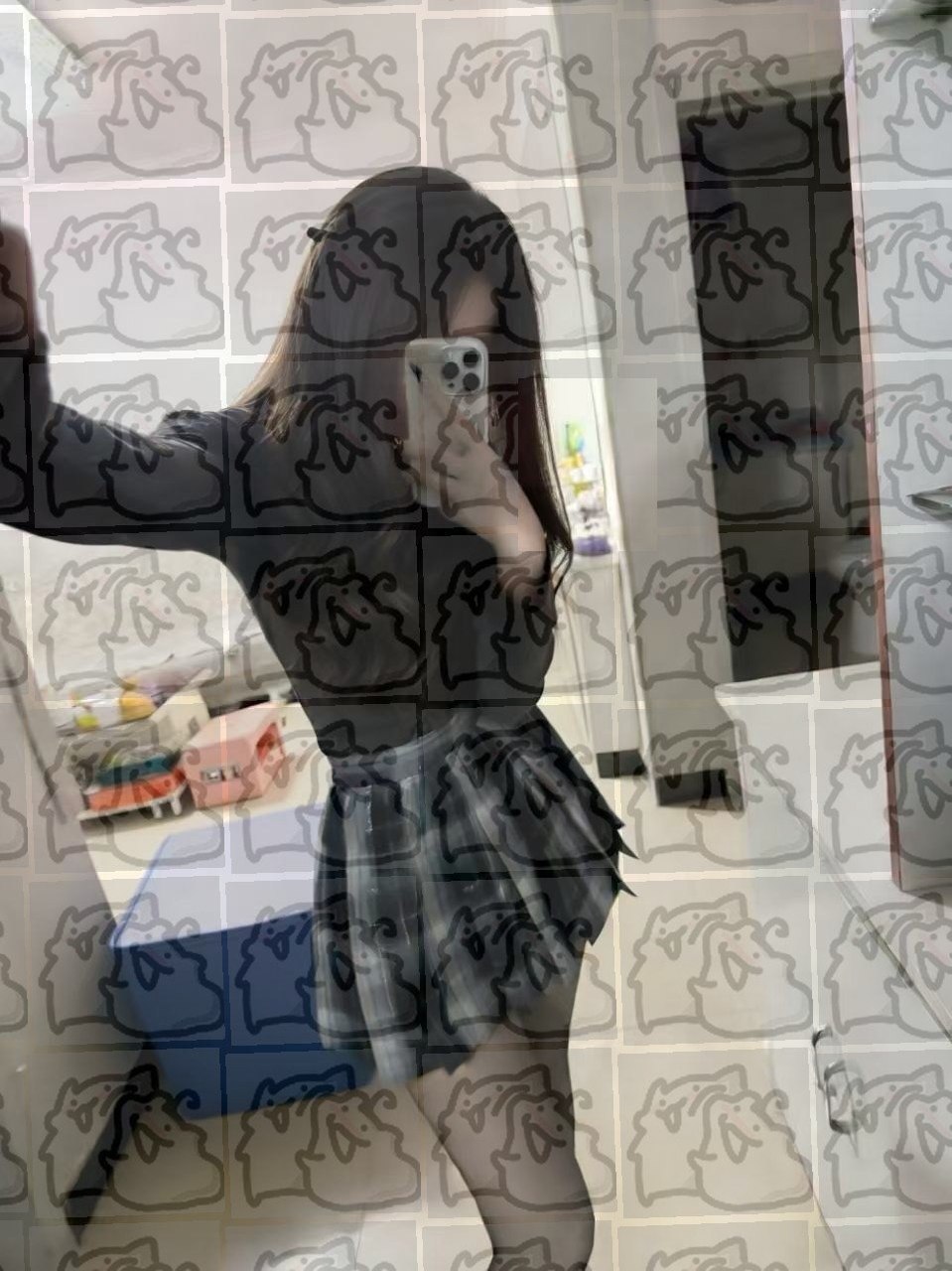 内蒙 赤峰 编号：223805 (点击复制)
➡️ 