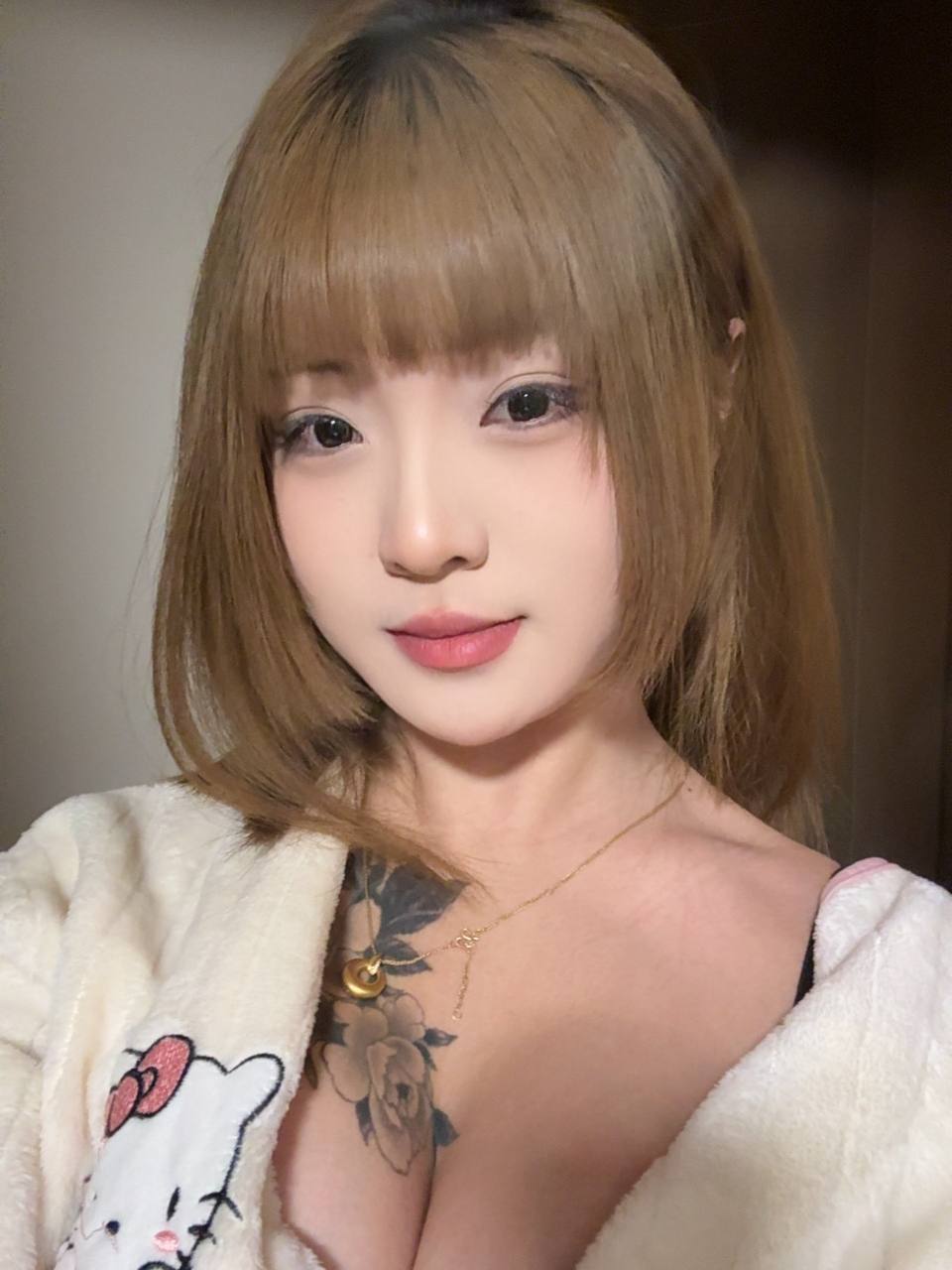 山东 烟台 编号：767951 (点击复制)
➡️ 