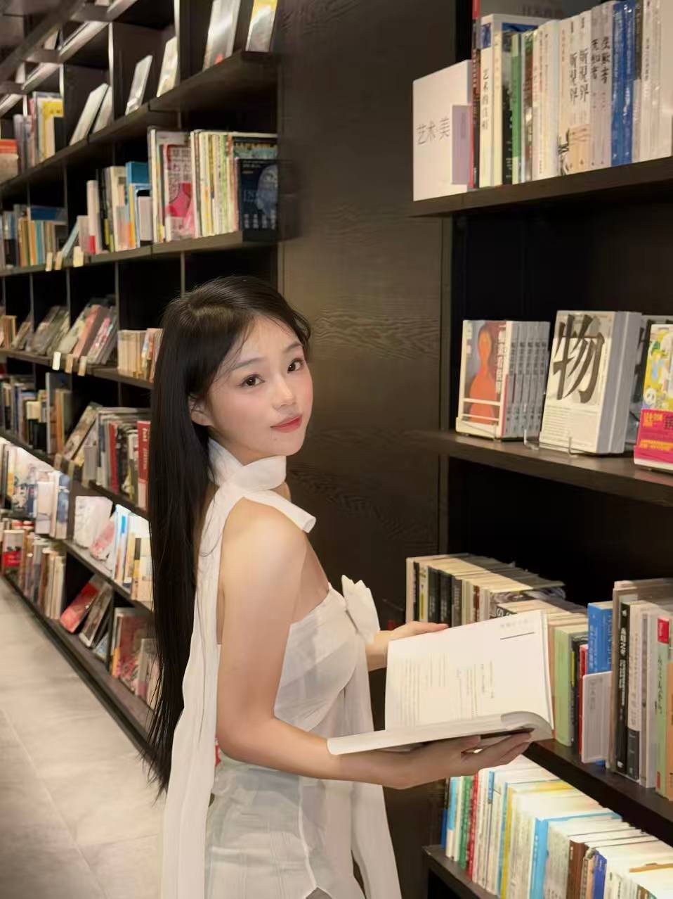 山东 济宁 编号：528634 (点击复制)
➡️ 